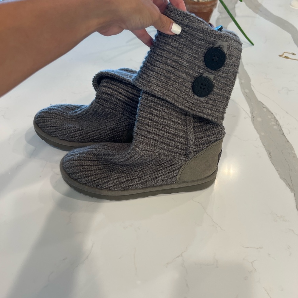 UGG Gray Knit boots!